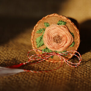 Broșă FLOAREA DORULUI [roz]